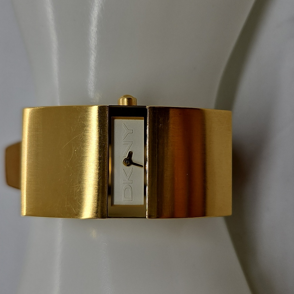 DKNY Ladies Watch